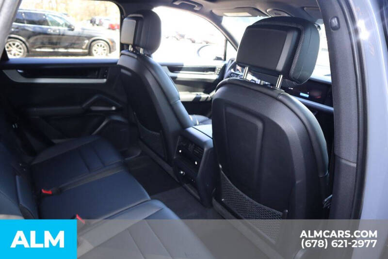 2024 Porsche Cayenne