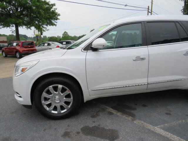 2016 Buick Enclave for sale at Colbert's Auto Outlet in Hickory, NC