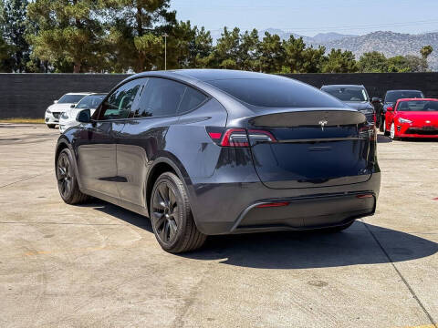 2024 Tesla Model Y Long Range