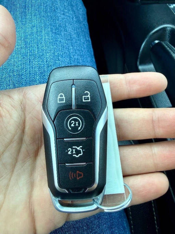 2017 Ford Edge Titanium