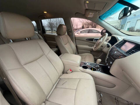 2014 Nissan Pathfinder Platinum