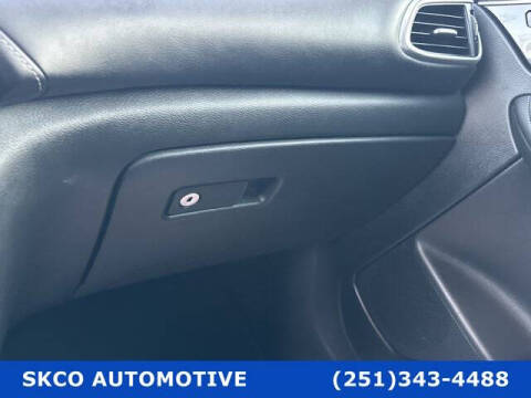 2017 Infiniti QX30 Luxury