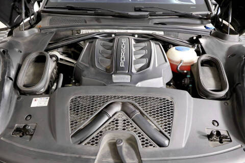 2016 Porsche Macan S