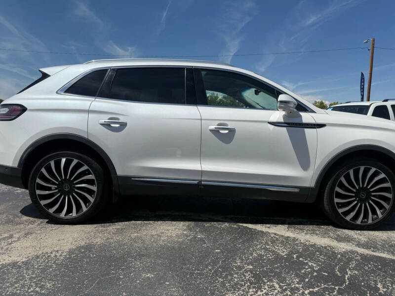 2019 Lincoln Nautilus Black Label
