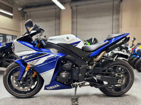 2014 Yamaha YZF-R1