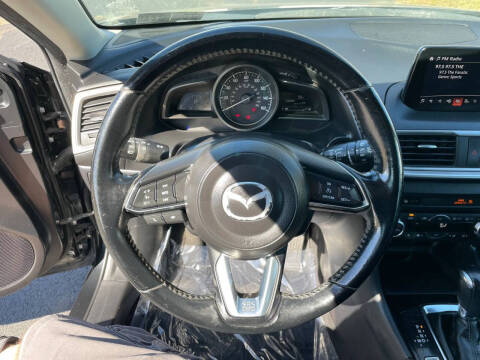 2018 Mazda MAZDA3 Touring