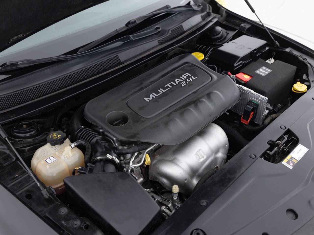 Used Car 2017 Chrysler 200  Limited Platinum 4dr Sedan For Sale Under $15,000 In Coal City, Illinois