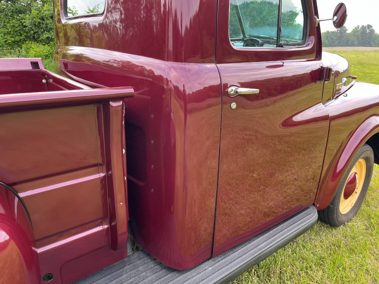 1953 Fargo FP108 Half Ton Short Box 142