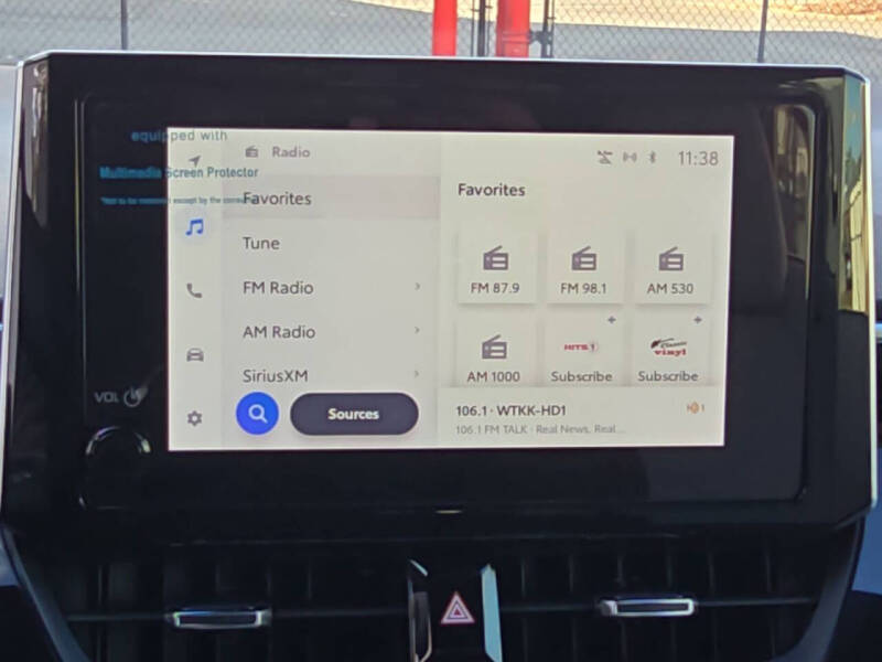 2025 Toyota Corolla Hatchback SE
