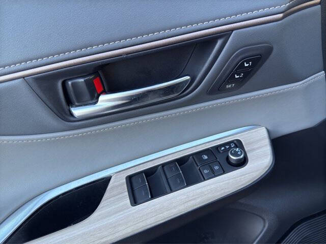 2022 Toyota Venza XLE