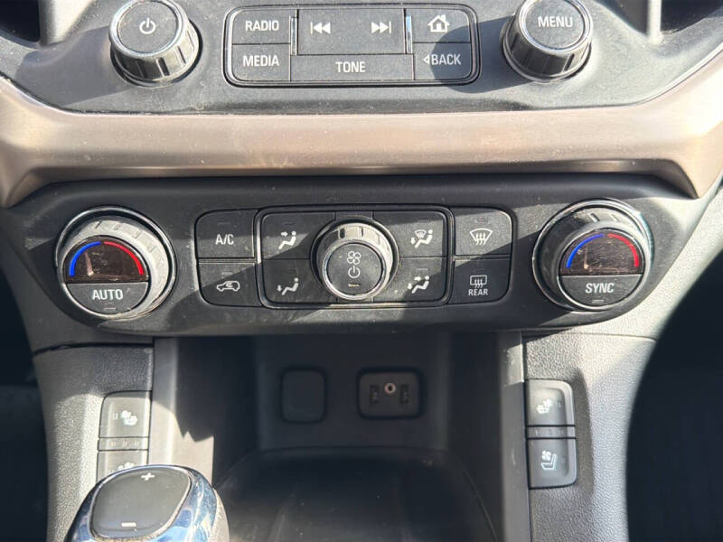 2018 GMC Acadia Denali