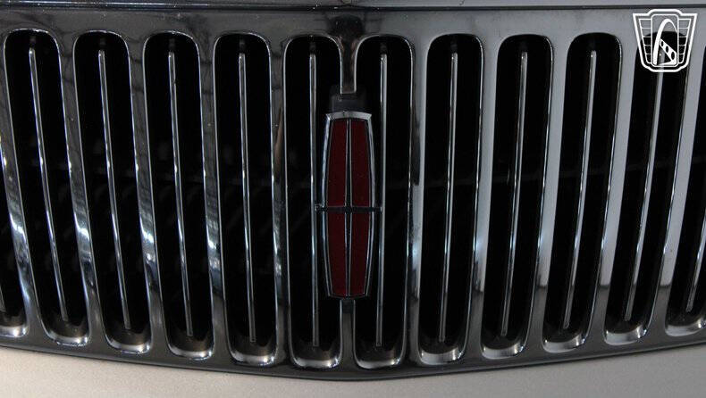 1996 Lincoln Continental
