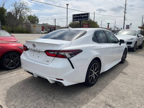 2021 Toyota Camry SE