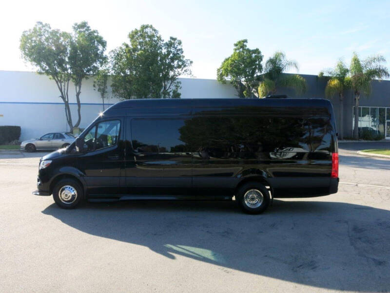 2025 Mercedes-Benz Sprinter Shuttle