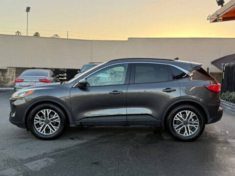 2020 Ford Escape SEL