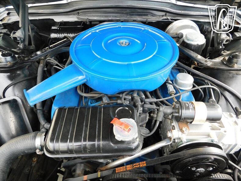 1966 Ford Thunderbird