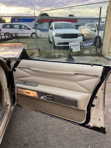 1979 Chrysler New Yorker