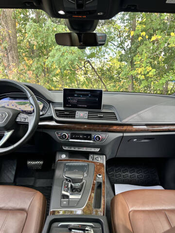 2020 Audi Q5 quattro Premium Plus 45 TFSI