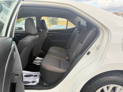 2017 Toyota Corolla LE