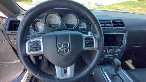 2013 Dodge Challenger SXT