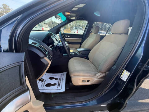 2016 Ford Explorer