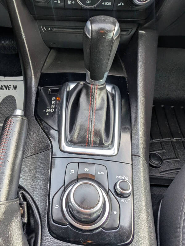 2016 Mazda MAZDA3