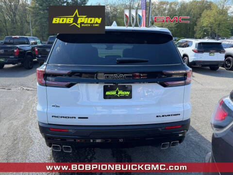 2026 GMC Acadia Elevation
