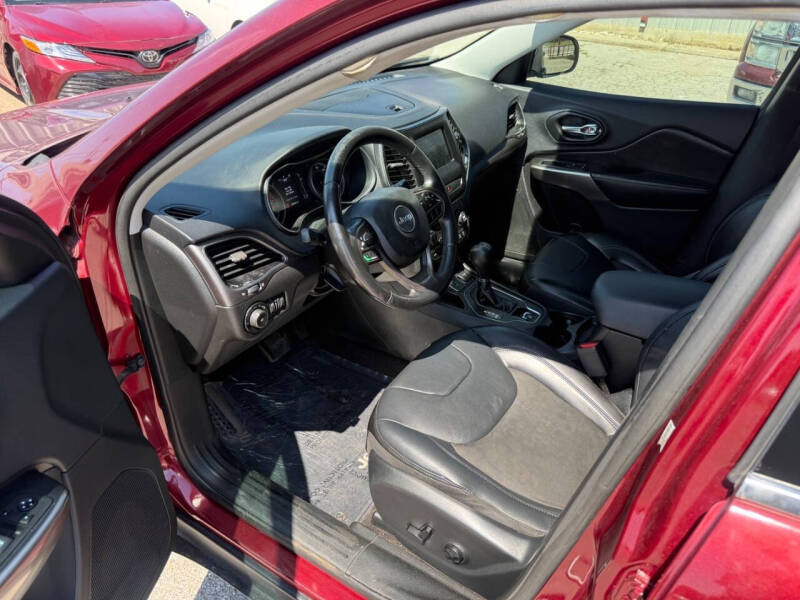 2019 Jeep Cherokee Latitude Plus