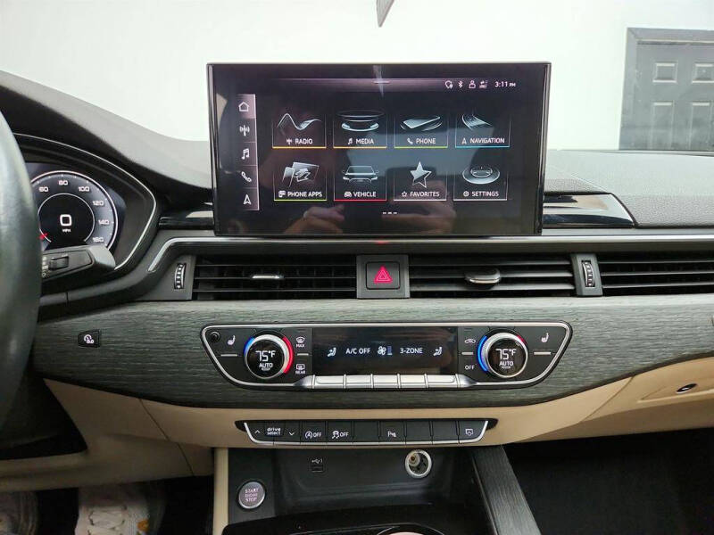 2022 Audi A4 quattro S line Prem Plus 45 TFSI