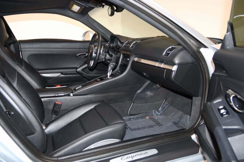 2014 Porsche Cayman