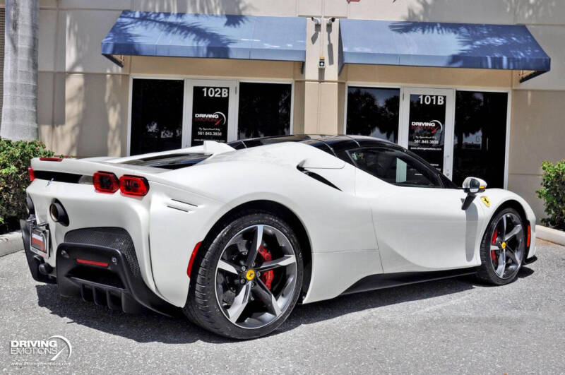 2024 Ferrari SF90 Spider