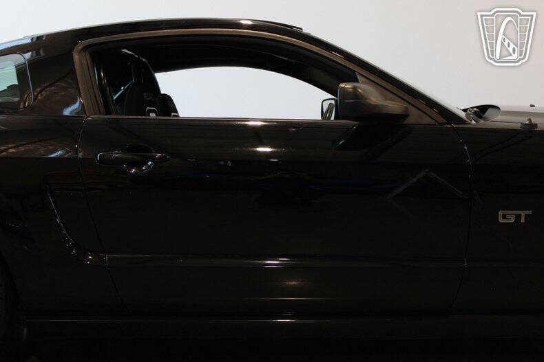 2005 Ford Mustang