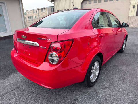 2016 Chevrolet Sonic LT Manual