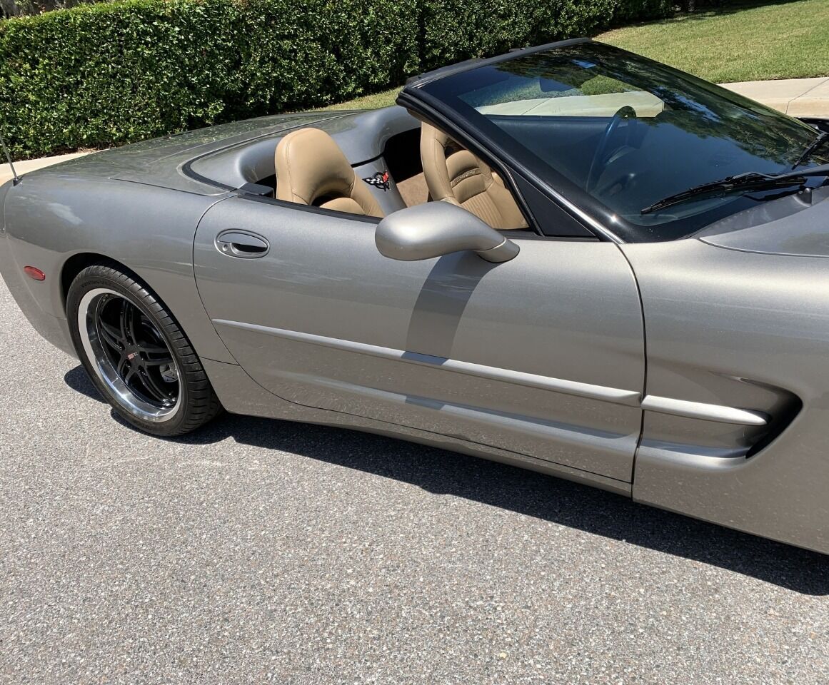 1998 Chevrolet Corvette 11