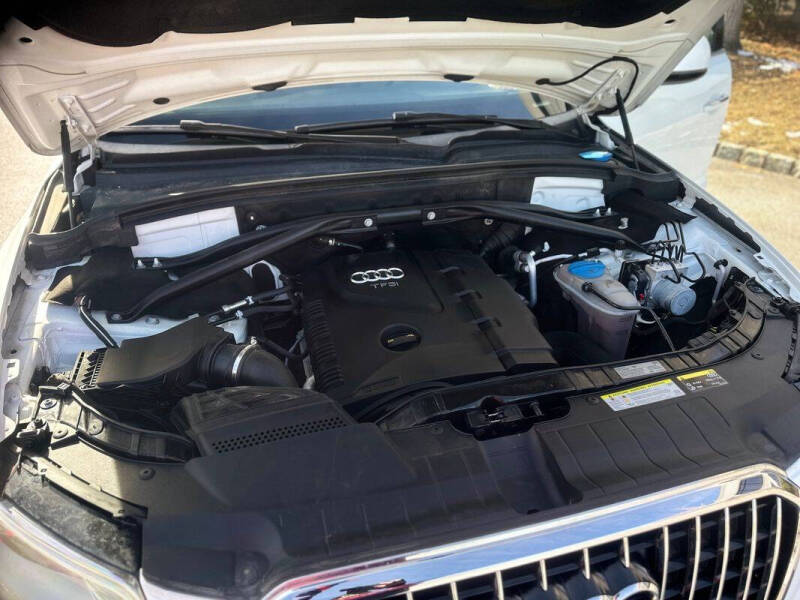 2016 Audi Q5 2.0T quattro Premium