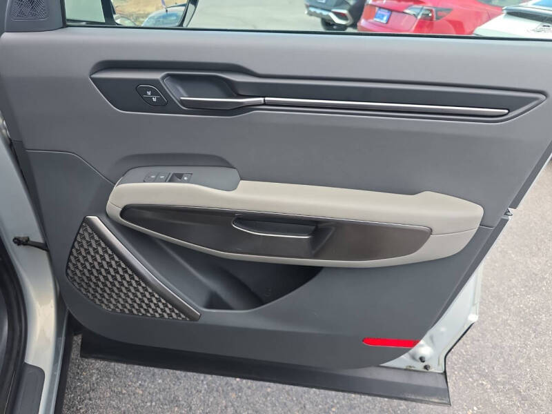 2024 Kia EV9 Wind