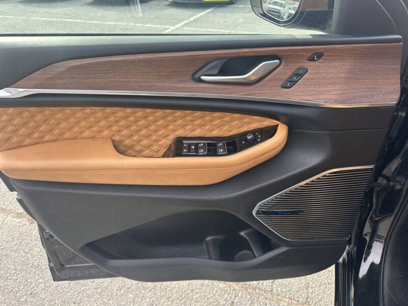 2022 Jeep Grand Cherokee Summit