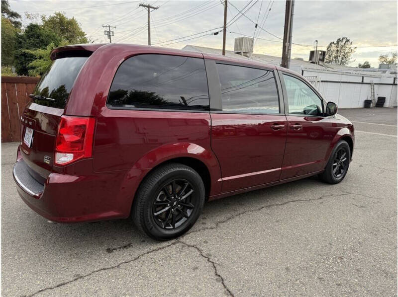 2019 Dodge Grand Caravan GT