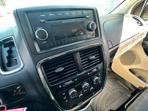 2016 Dodge Grand Caravan SE