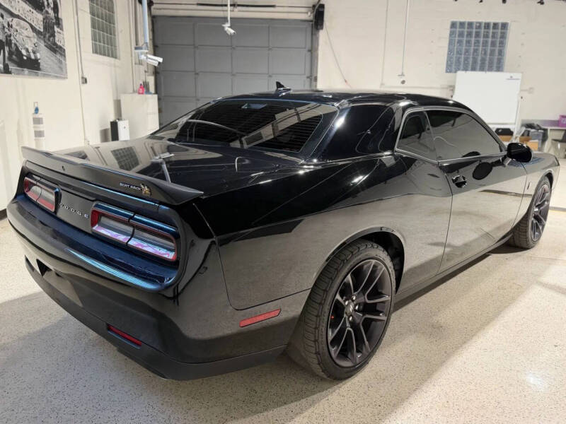 2022 Dodge Challenger