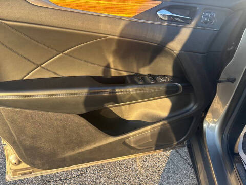 2016 Lincoln MKC Select