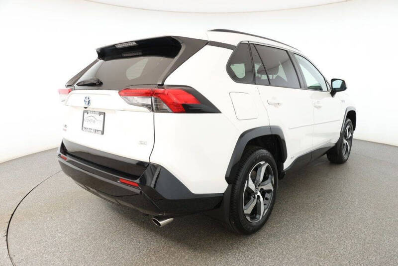 2021 Toyota RAV4 Prime SE