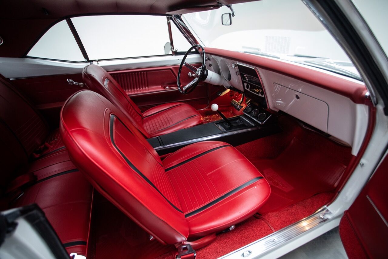 1967 Chevrolet Camaro 18