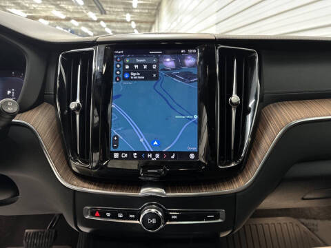 2022 Volvo XC60 B5 Inscription