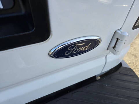 2002 Ford E-Series E-250