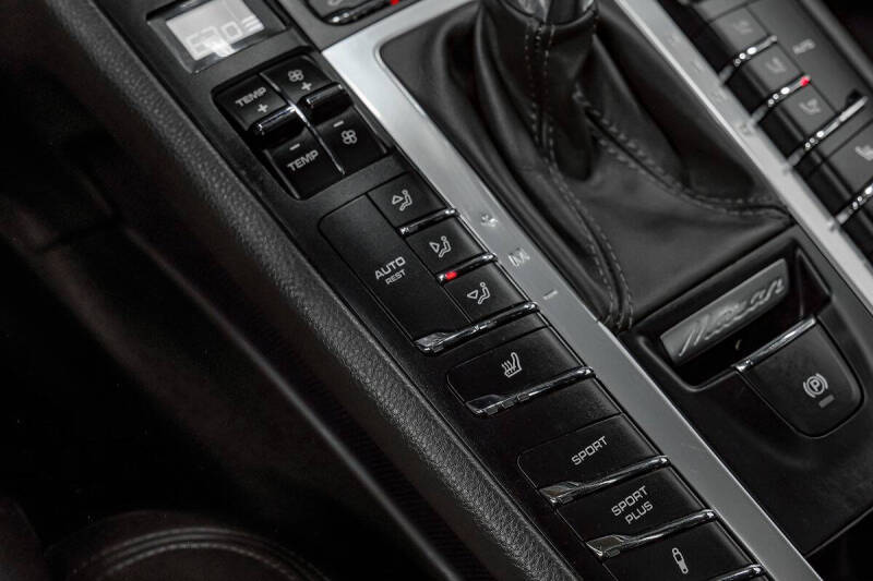 2018 Porsche Macan GTS