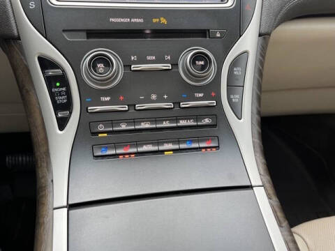 2019 Lincoln Nautilus Reserve