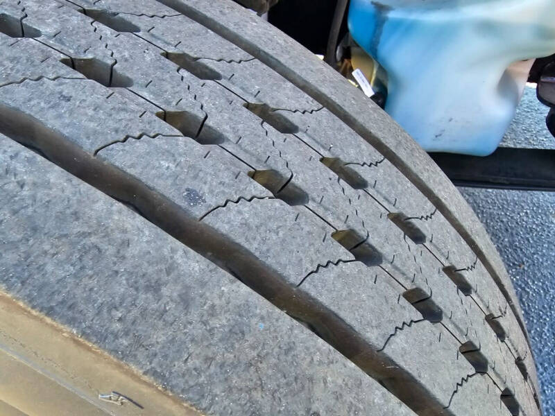 2017 Freightliner M2 106