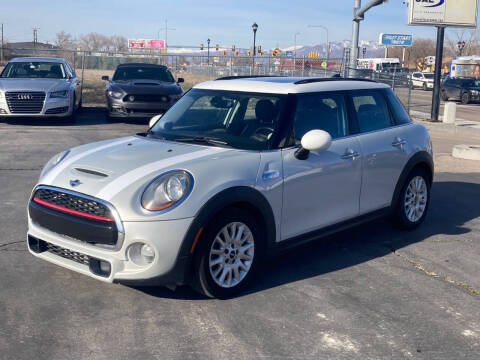 2015 MINI Hardtop 4 Door for sale at UTAH AUTO EXCHANGE INC in Midvale UT