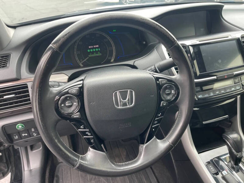 2017 Honda Accord Hybrid Touring